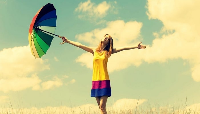 Mutluluk uzaklarda değil: Hayatınıza mutluluğu davet etmenizi sağlayacak 9 öneri