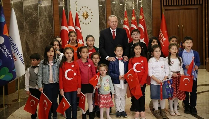 Bütün Türkiyə "İstiqlal" marşını oxudu