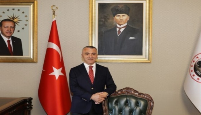 В Турции высокопоставленный чиновник заразился коронавирусом