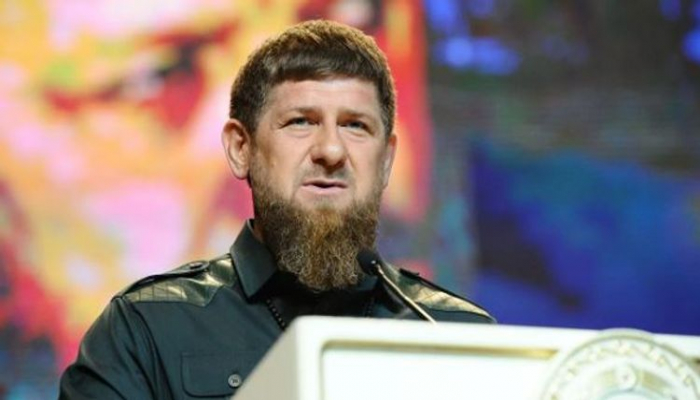 Кадыров призвал Макрона прекратить нападки на ислам «пока не поздно»