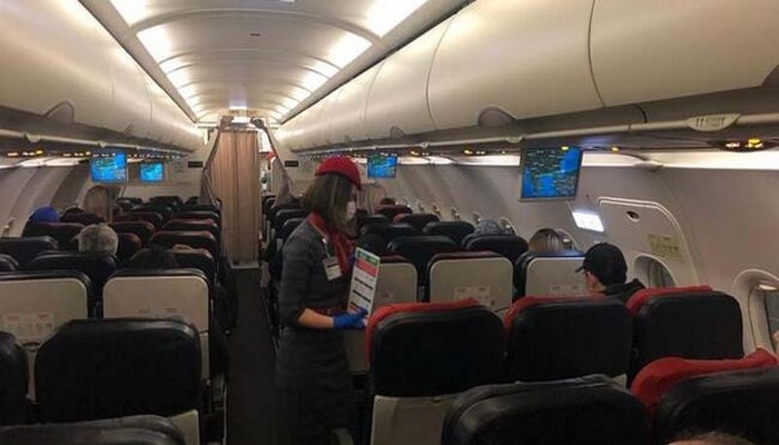 18 yaş altı uçak yolcuları tek başına seyahat edebilecek