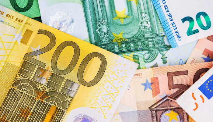 Курсы валют Центрального банка Азербайджана (28.09.2020)