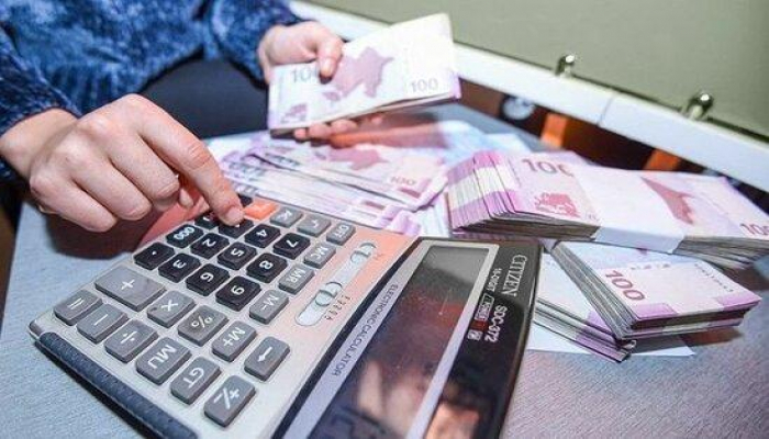 В Азербайджане начался процесс возврата вкладов ликвидированных  Amrahbank и Atabank