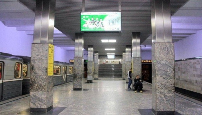 Bakı metrosunun sərnişinləri monitorların fəaliyyətindən narazadır, məsələ nəzarətə götürüldü
