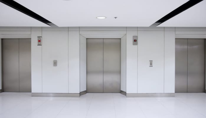 Paytaxtdakı binalarda lift təsərrüfatına qulluq necə təşkil olunur