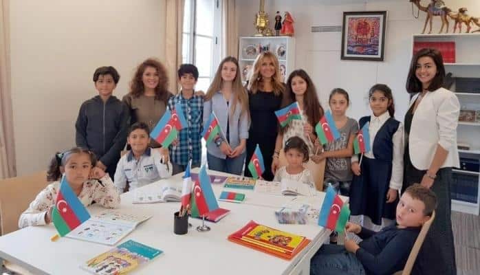 Parisdə Azərbaycan dili dərslərinin tədrisinə başlanılıb