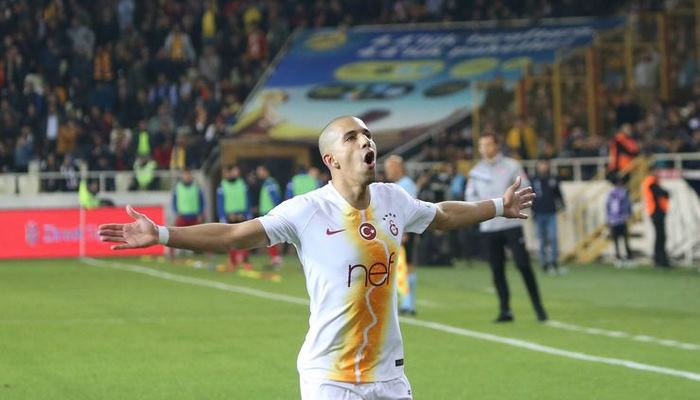 Galatasaray kanattan vuracak