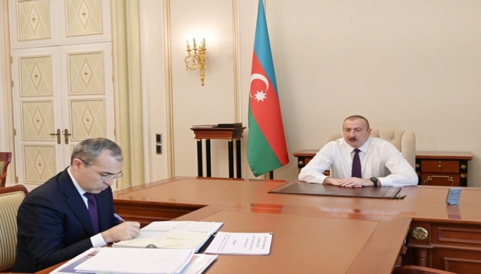 Prezident İlham Əliyev İqtisadiyyat nazirini qəbul etdi