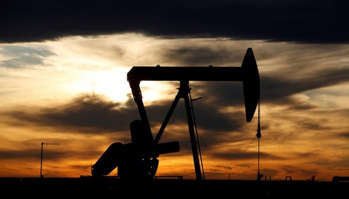 Слова поддержки: мировые цены на нефть росли более чем на 40% в ходе торгов 2 апреля