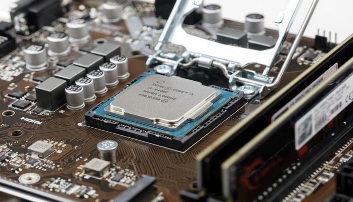 Компания Intel заявила о превосходстве своих процессоров над AMD