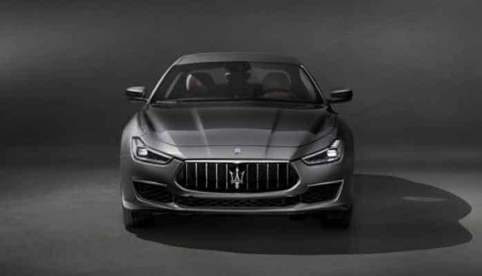 Maserati yeni möhtəşəm sedanı təqdim etdi