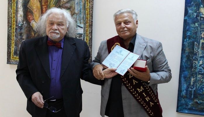 Выдающийся азербайджанский художник Ариф Азиз награжден золотой медалью «Roses of the world»