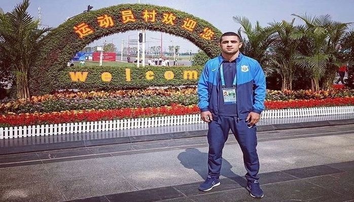 Азербайджанский борец победил армянина и завоевал медаль