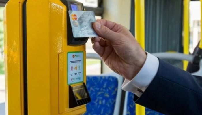 AMB marşrut avtobuslarında gediş haqqının bank kartları ilə ödənilməsini təklif edəcək