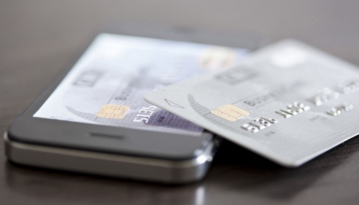 Azərbaycan BOKT-ları kredit kartı buraxa biləcək