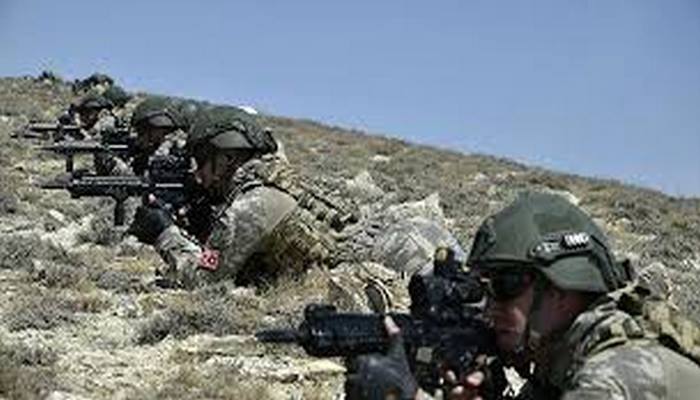 Azeri ve Türk özel kuvvetlerinden ortak tatbikat kapsamında stratejik noktalara taarruz
