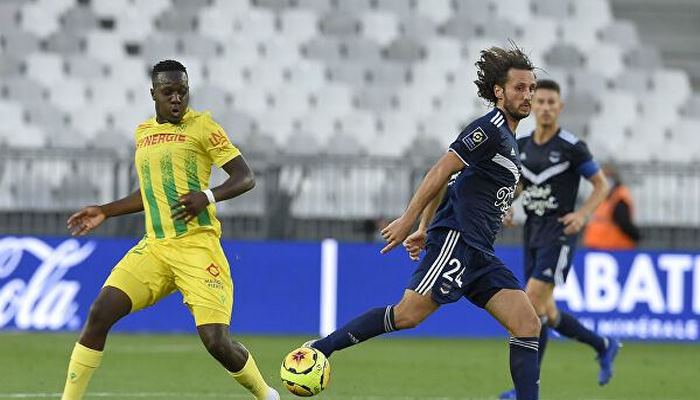 "Бордо" и "Нант" сыграли вничью в стартовом матче чемпионата Франции по футболу