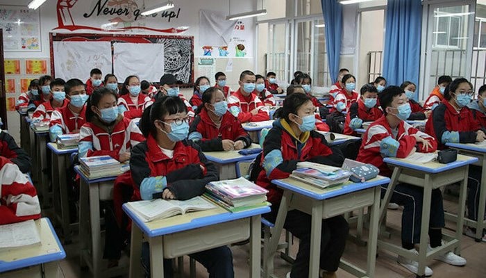 Koronavirüs sonrası Çin'deki eğitim: Doğu Türkistan'daki okullar öğrencilere kapılarını açan ilk bölge