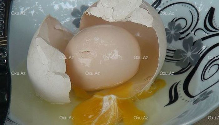 Azərbaycanda “matryoşka” yumurta: içindən başqası çıxıb