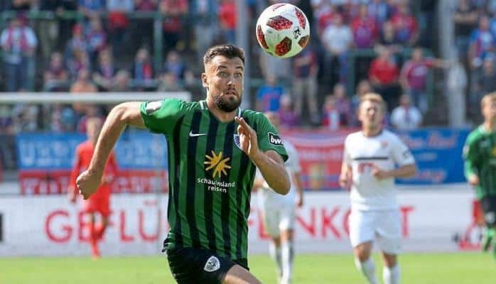 Футболист сборной Азербайджана попал в "десятку" лучших трансферов сезона в Германии