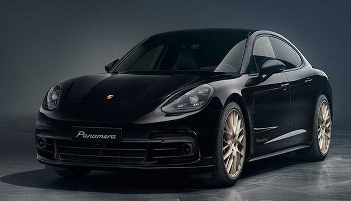 Porsche Panamera получила "золотую" версию в честь своего 10-летия