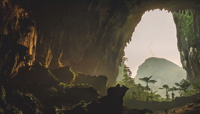 В подземном царстве: спелеологи раскрывают тайны пещер Калимантана