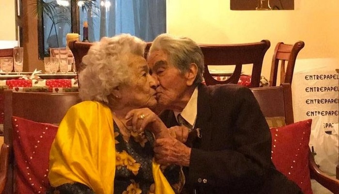 Dünyanın en yaşlı evli çifti olarak Guinness’e girdiler