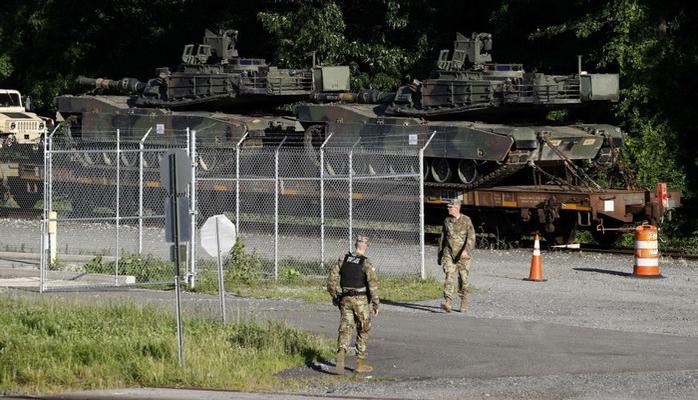 Trump'ın Fransa'da görüp özendiği 'hayali' sonunda gerçek oluyor: 4 Temmuz'u tanklarla kutlayacak