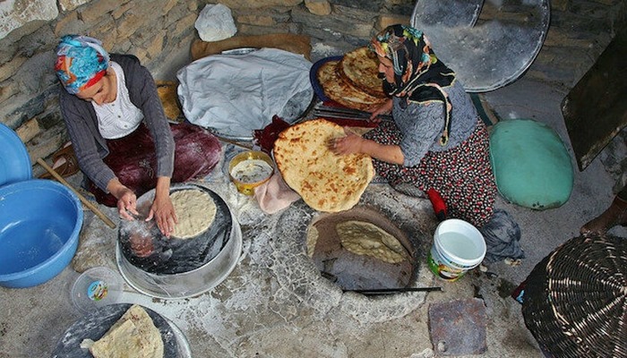 Ekşi maya, yerel un, gerçek tohumuyla Anadolu ekmeği: Nihayet dergi temmuz sayısında ekmeği masaya yatırdı