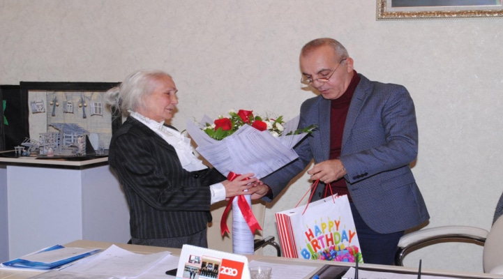 Коллеги поздравили с юбилеем 80-летнюю азербайджанскую актрису