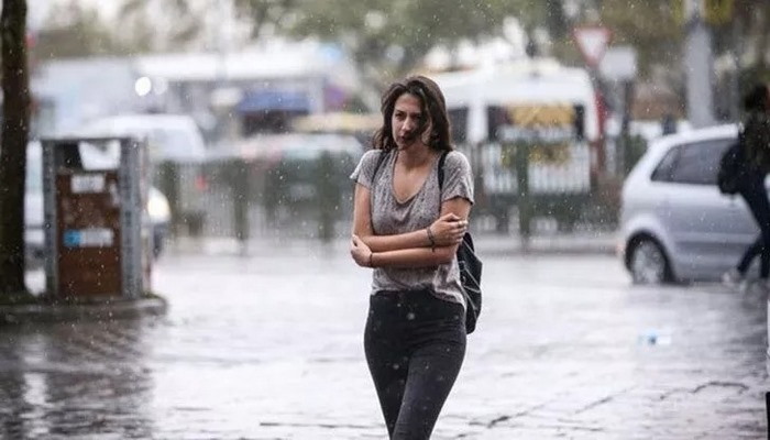 Meteoroloji uyardı! İstanbul'da gök gürültülü sağanak yağış bekleniyor