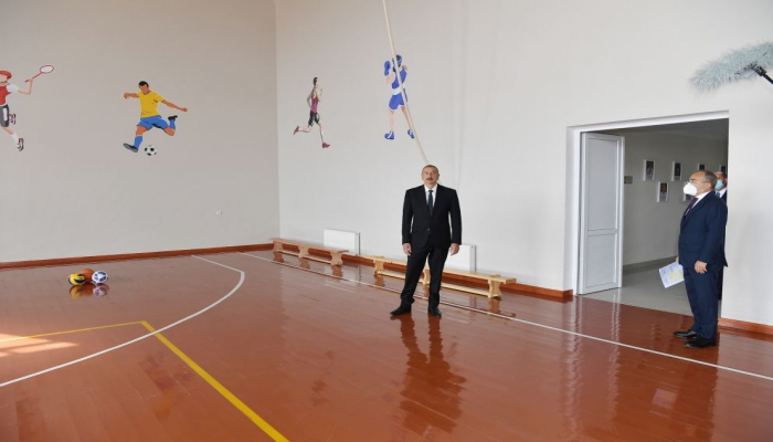 Президент Ильхам Алиев: В этом году в Сумгайыте  начнет функционировать завод по производству стекла