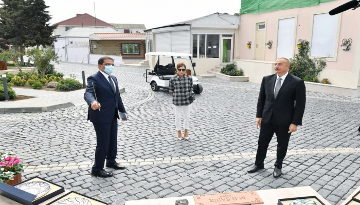 Президент Ильхам Алиев: Балаханы и Бибиэйбат – самые древние нефтяные центры в мире
